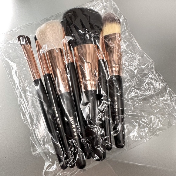 Morphe Brush Set 7 Piece Rose Gold Brush Set (NEW🤩) - Picture 2 of 2